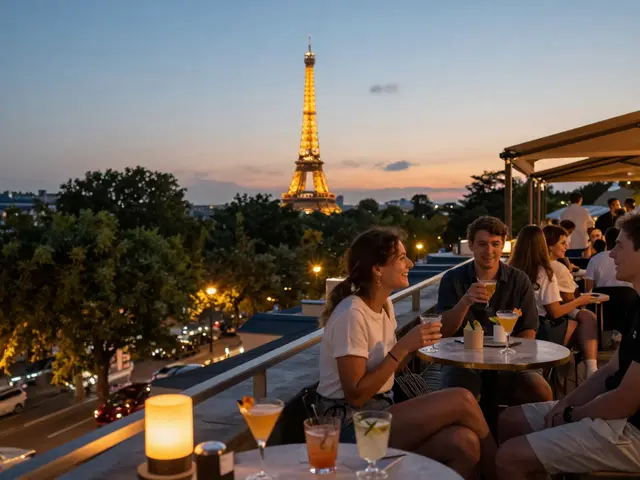A Guide to Paris' Most Iconic Nightlife Destinations